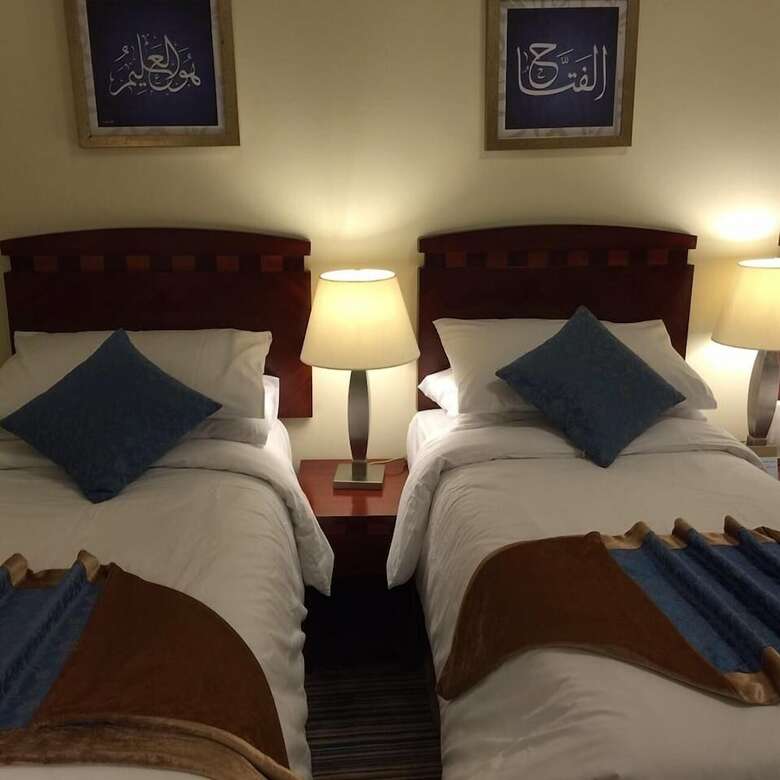 Al Eiman Al Qibla Hotel