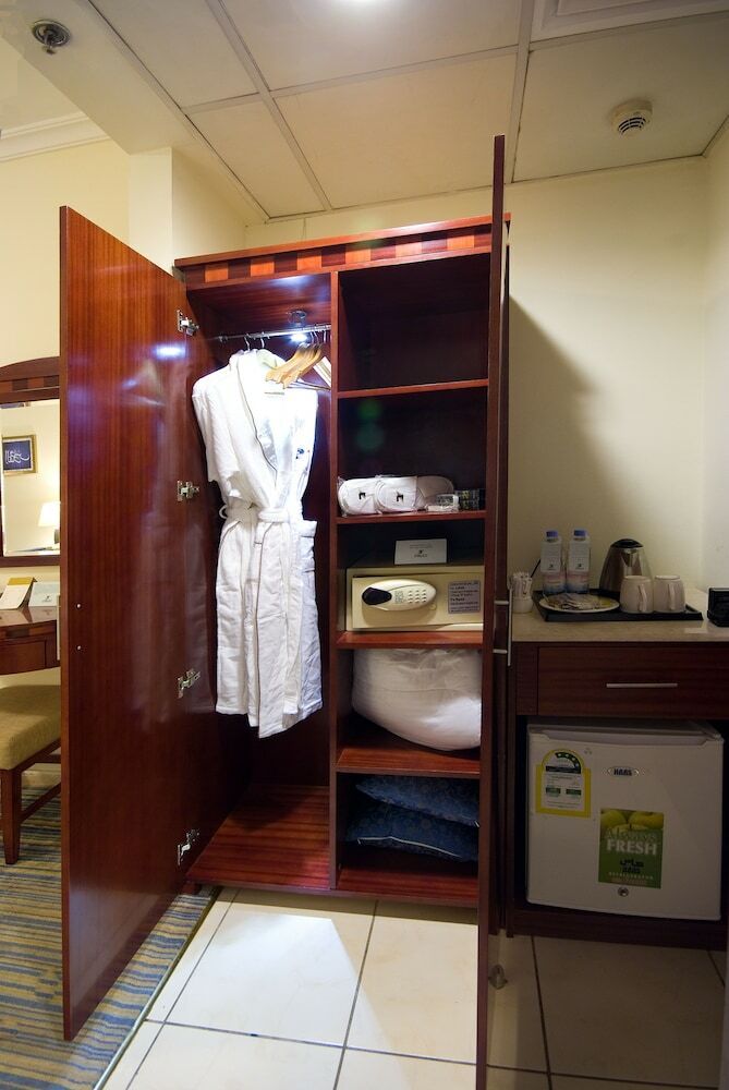 Al Eiman Al Qibla Hotel