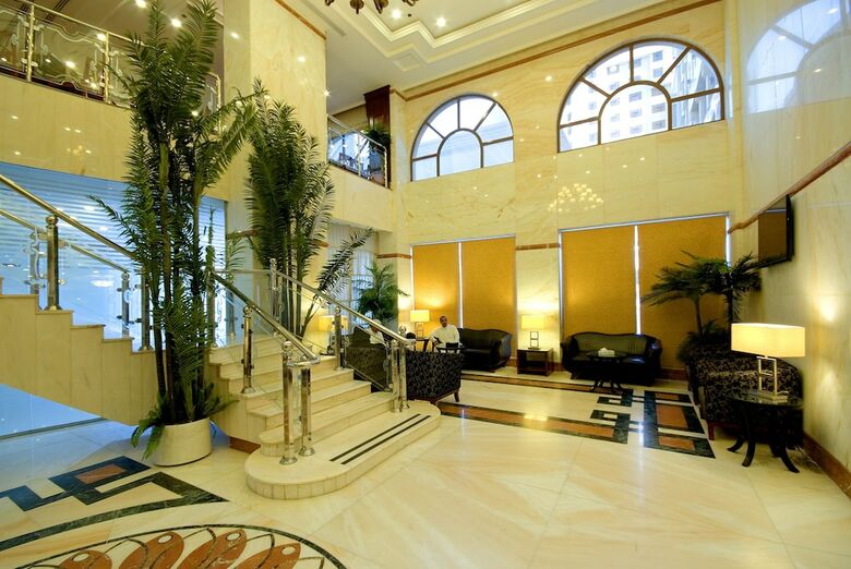 Al Eiman Royal Hotel