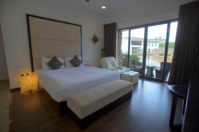 Hotel Anora Beach Resort
