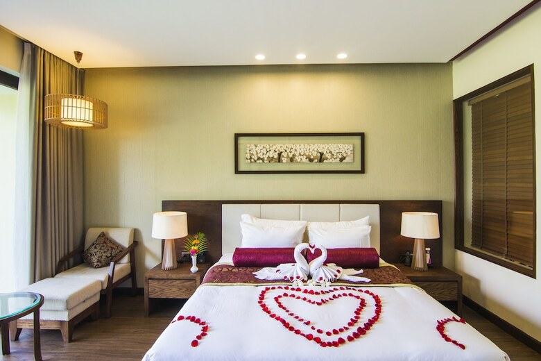 Apartamento Huong Phong Ho Coc Beach Resort