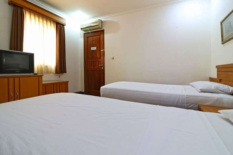 Hotel Arlya Guesthouse