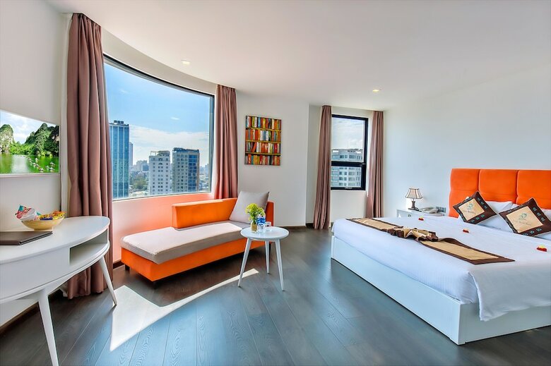 Ocean Haven Hotel