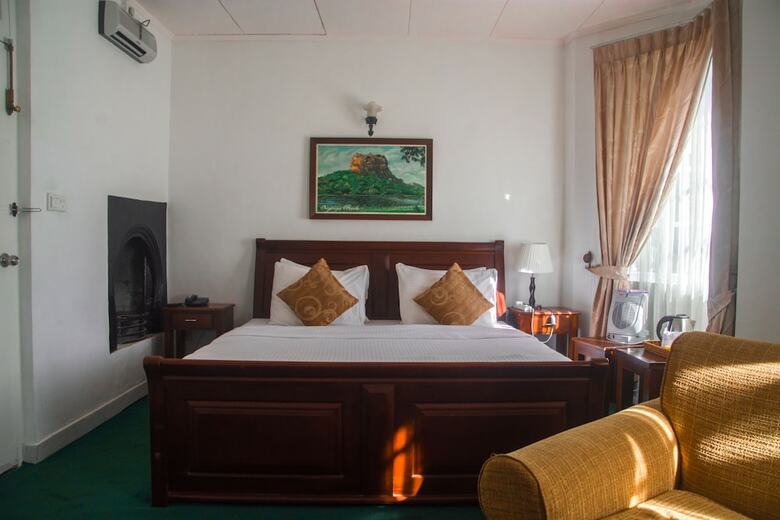 The Rock Hotel