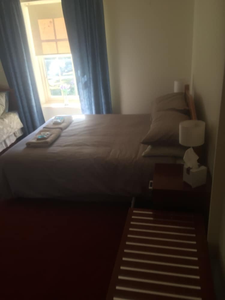Ross Hotel