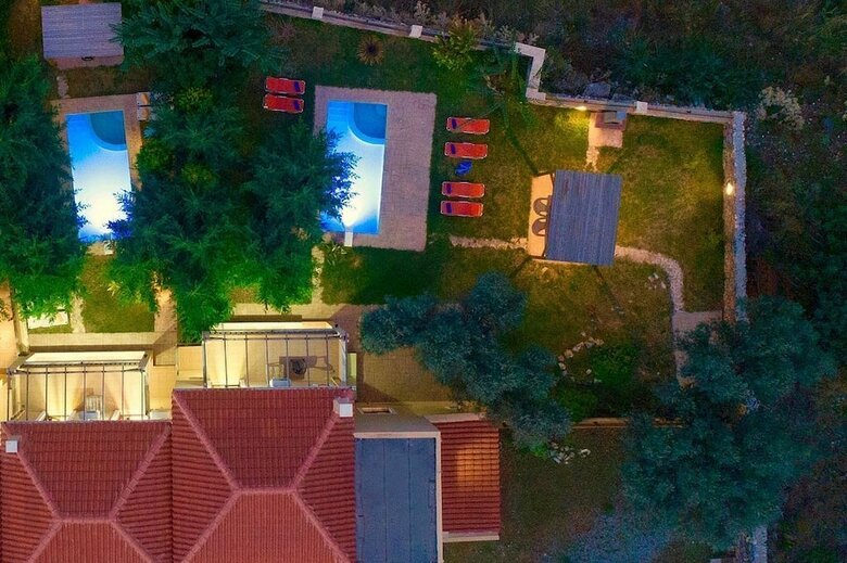 Uphoria Villas