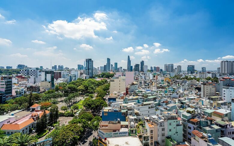 Aparthotel Holo Alex House Saigon - Serviced Homestay