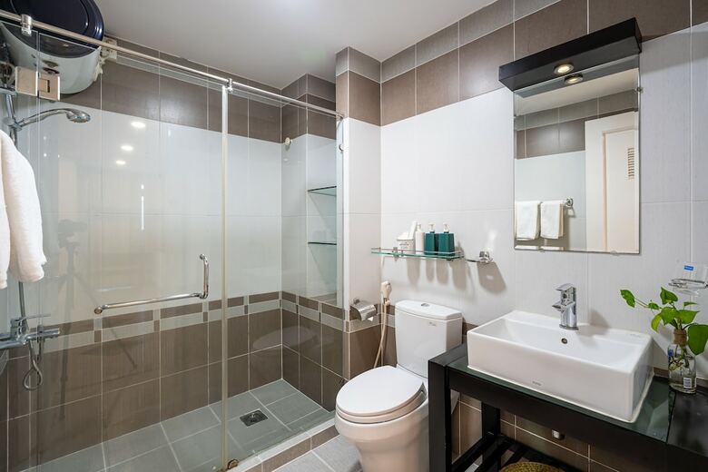 Aparthotel Holo Alex House Saigon - Serviced Homestay