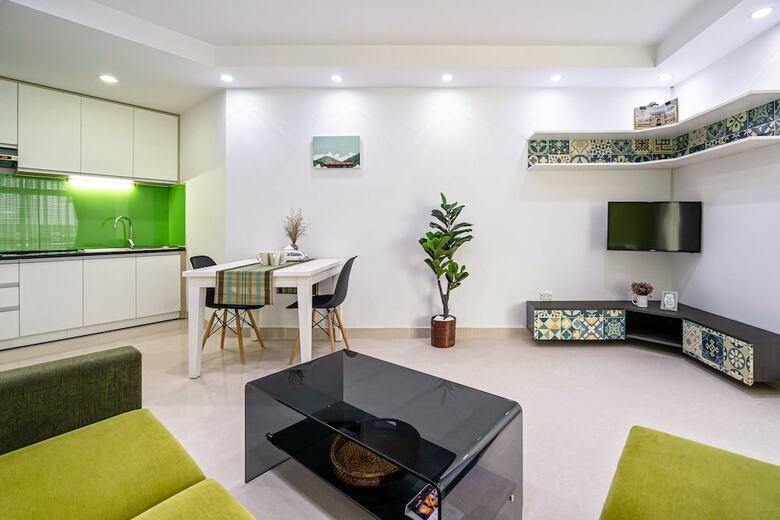 Aparthotel Holo Alex House Saigon - Serviced Homestay