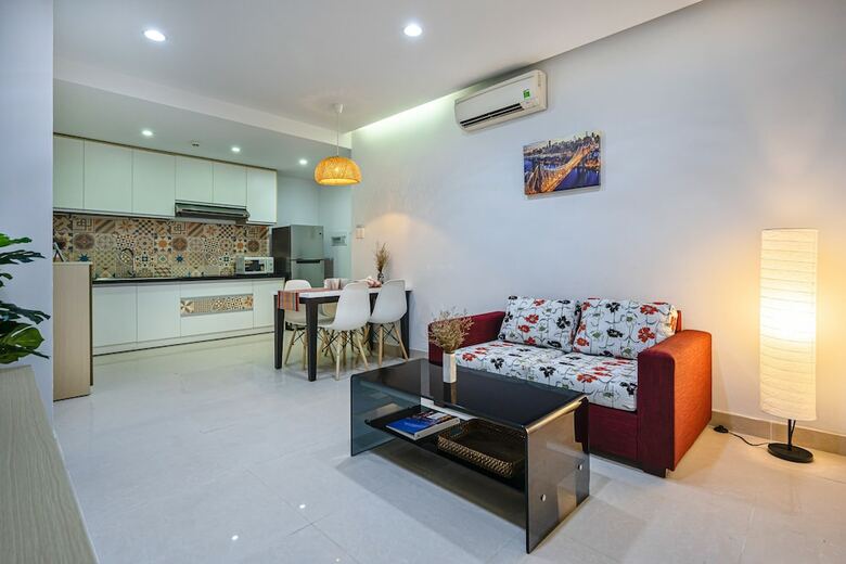 Aparthotel Holo Alex House Saigon - Serviced Homestay