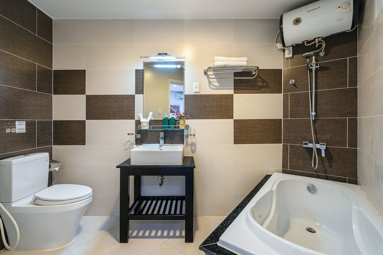 Aparthotel Holo Alex House Saigon - Serviced Homestay
