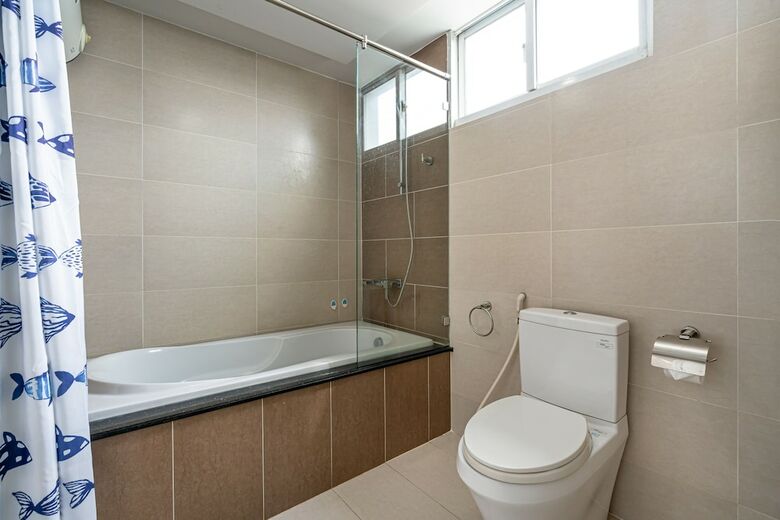 Aparthotel Holo Alex House Saigon - Serviced Homestay