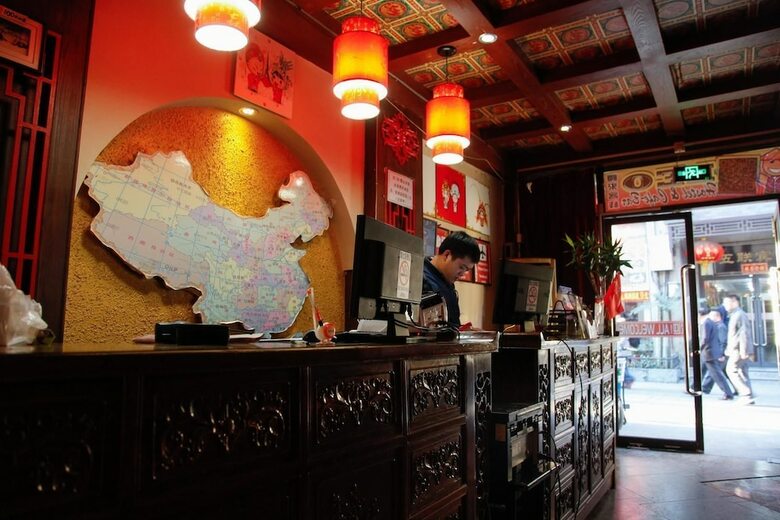 Hostal Leo Hostel