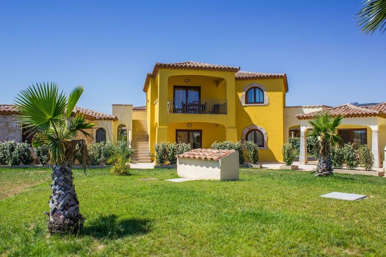 Apartamento Case Gialle