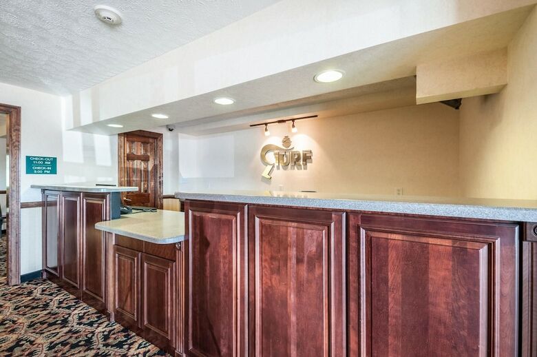 Motel Rodeway Inn & Suites