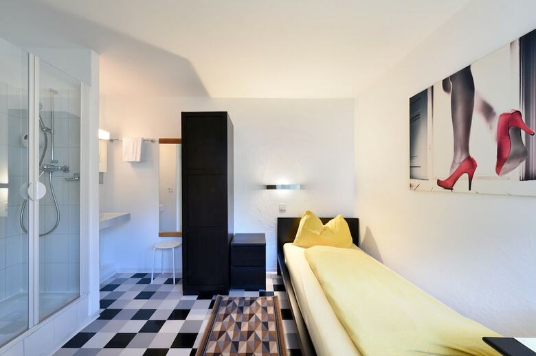 Schlosshotel - Self Check-in Hotel Am Schlosspark