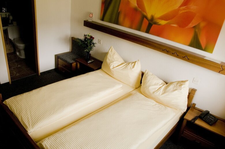 Schlosshotel - Self Check-in Hotel Am Schlosspark