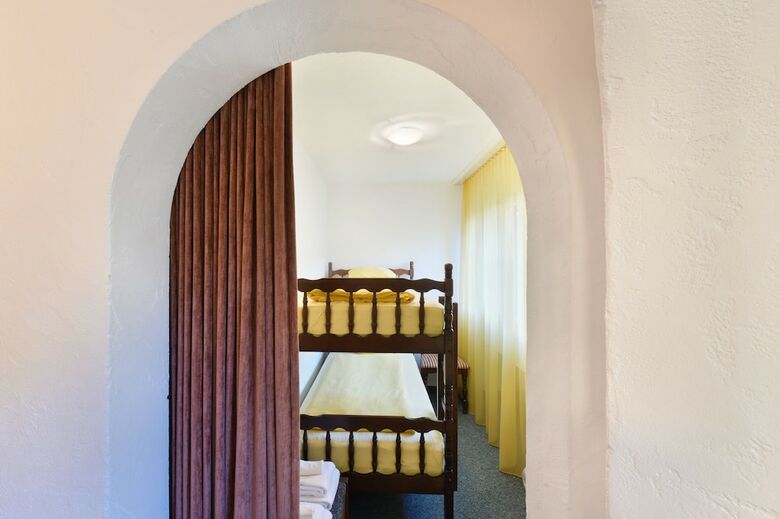 Schlosshotel - Self Check-in Hotel Am Schlosspark