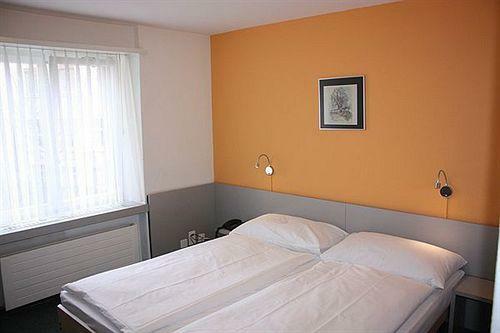 Hotel Alexander Guesthouse