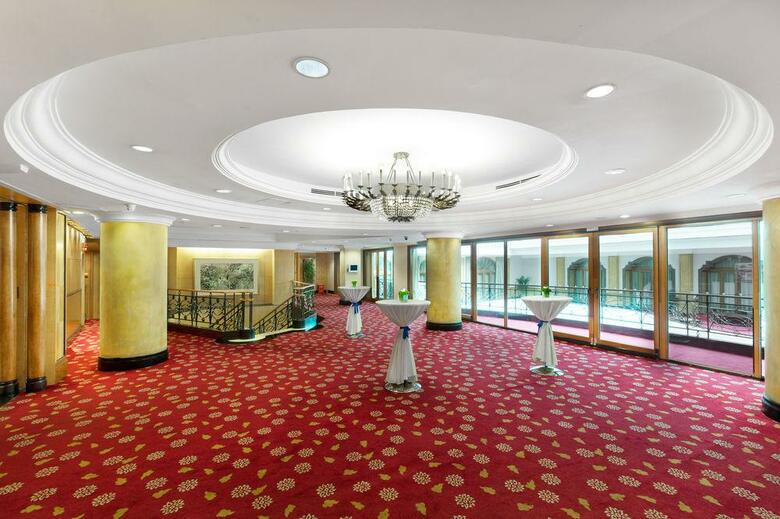 Crowne Plaza Hotel & Suites Landmark Shenzhen