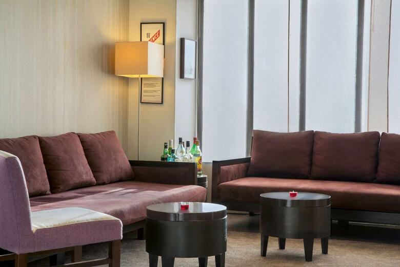 Hotel Best Western Rives de Paris La Defense