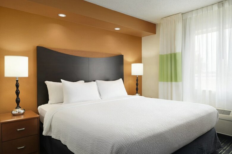 Hotel Fairfield Inn & Suites By Marriott Champaign