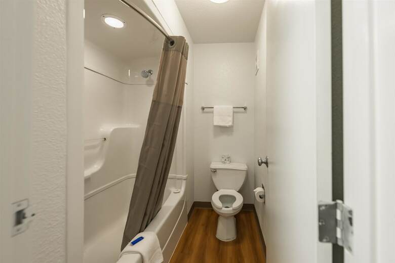 Motel 6 Reno, Nv - Virginia Plumb
