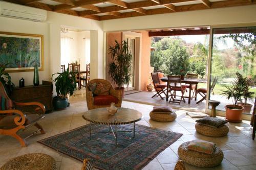 Villa Retreat B&B