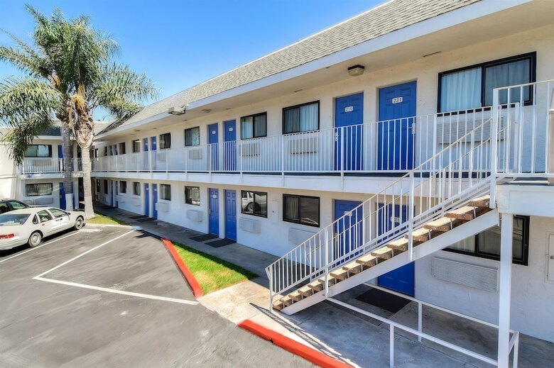 Motel 6 Harbor City, Ca - Los Angeles