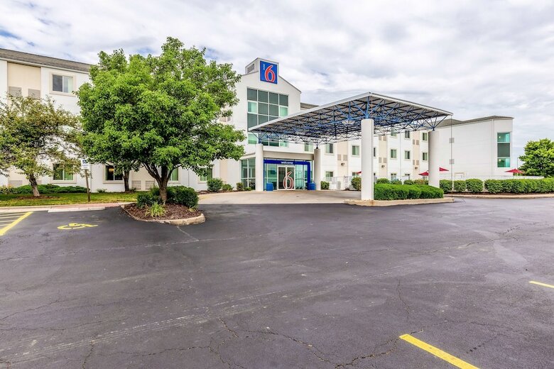 Motel 6 Caseyville, Il - Caseyville Il