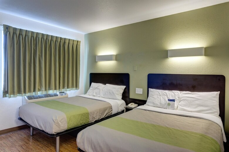 Motel 6 Bowling Green