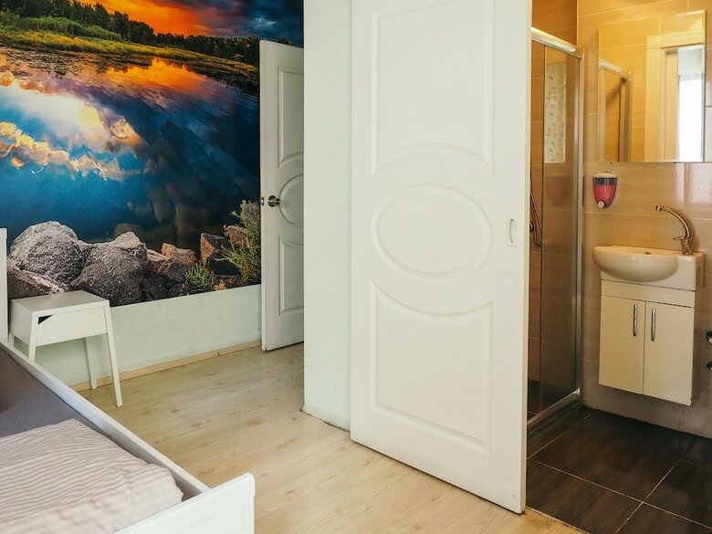 Hostal Deeps Hostel