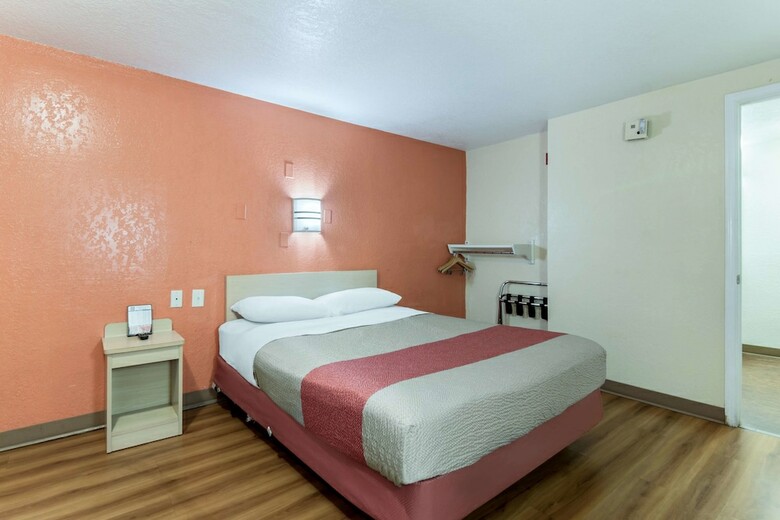 Motel 6 Newport News, Va