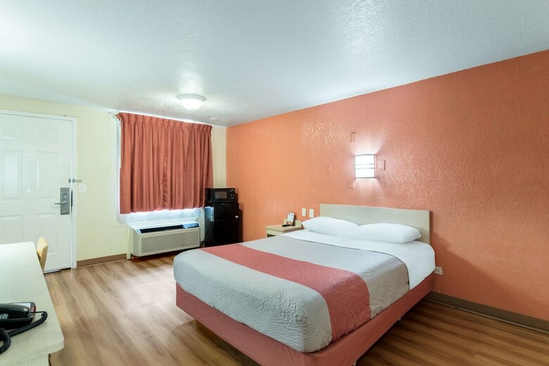 Motel 6 Newport News, Va