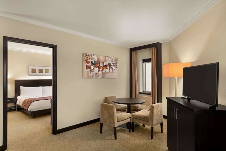 Hotel Ramada Plaza By Wyndham Dubai Deira