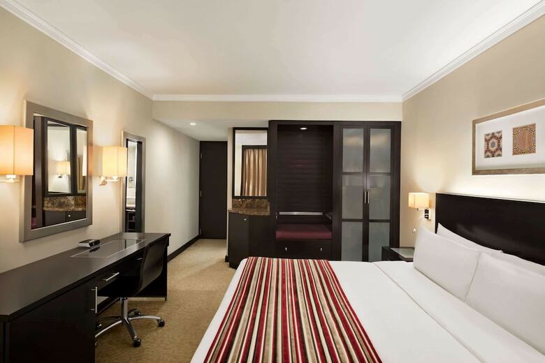 Hotel Ramada Plaza By Wyndham Dubai Deira