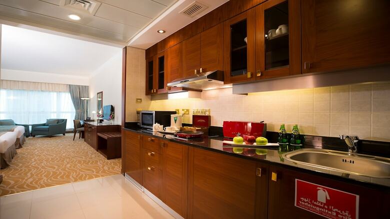 Hotel Majlis Grand Mercure Residence Abu Dhabi