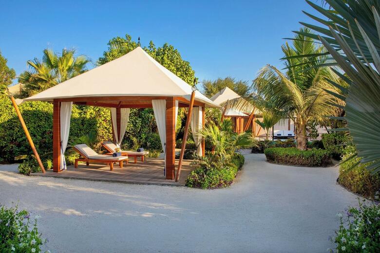 Hotel The Ritz-carlton Ras Al Khaimah, Al Hamra Beach
