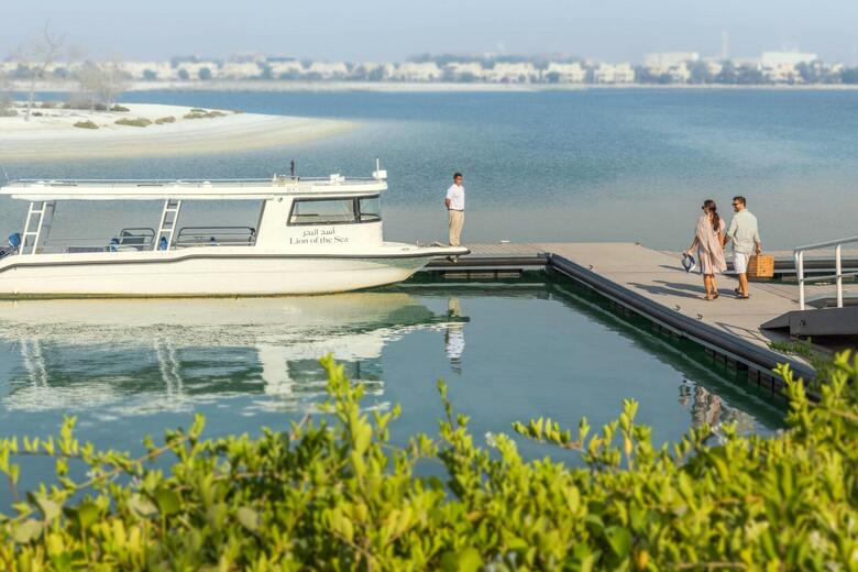 Hotel The Ritz-carlton Ras Al Khaimah, Al Hamra Beach