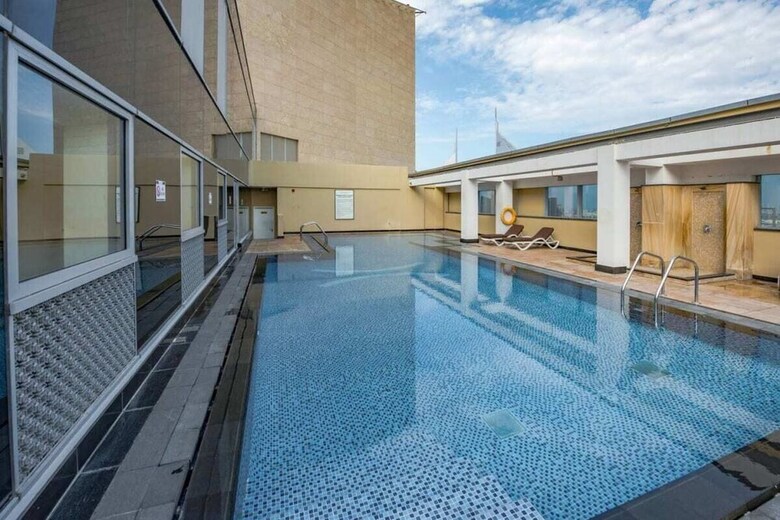 Luxury Apartment Steps Away From Everything!
