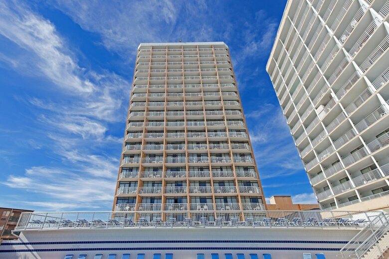 Condos By Beach Vacations North