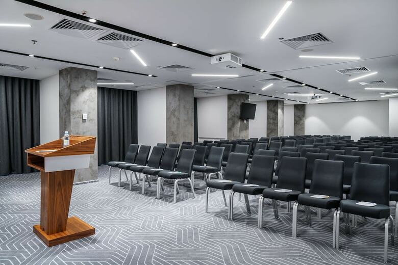 Hotel Park Inn By Radisson Kyiv Troyitska