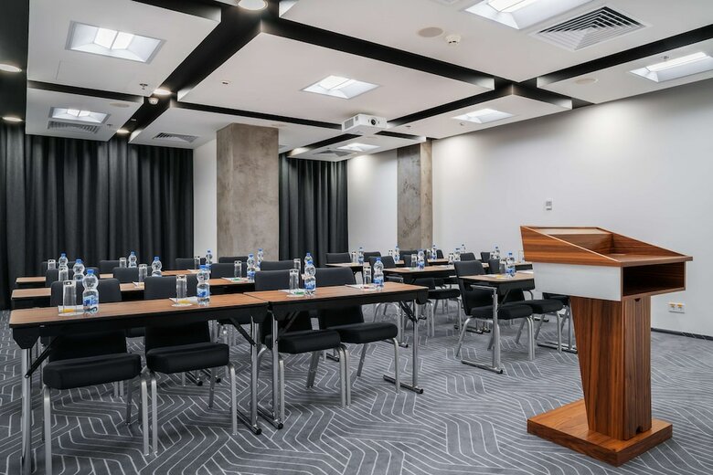 Hotel Park Inn By Radisson Kyiv Troyitska