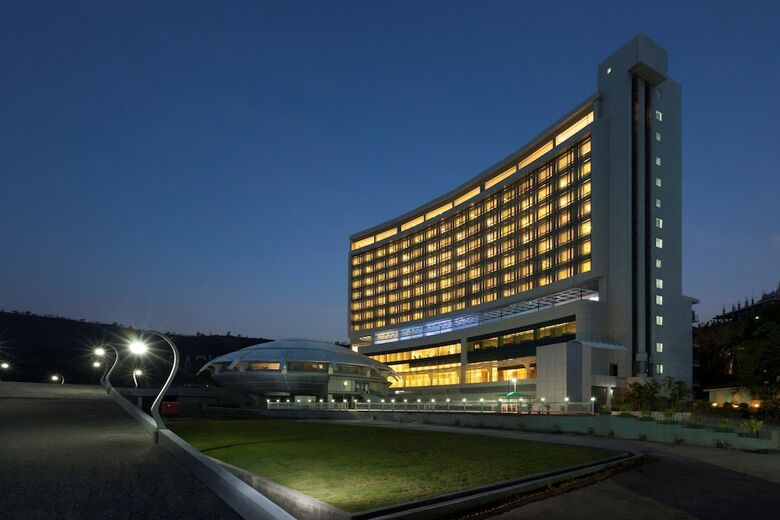 Hotel United-21 The Grand