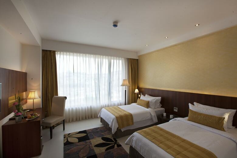 Hotel United-21 The Grand