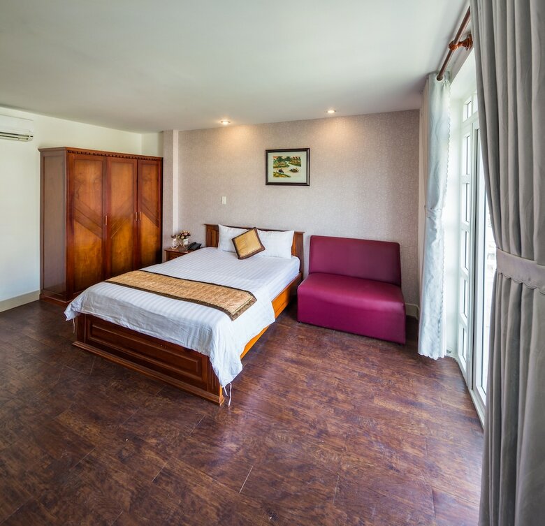 Golf Hotel