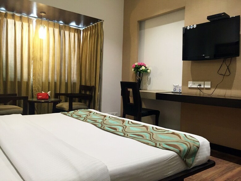 Hotel Oyo Rooms 074 Cyber City