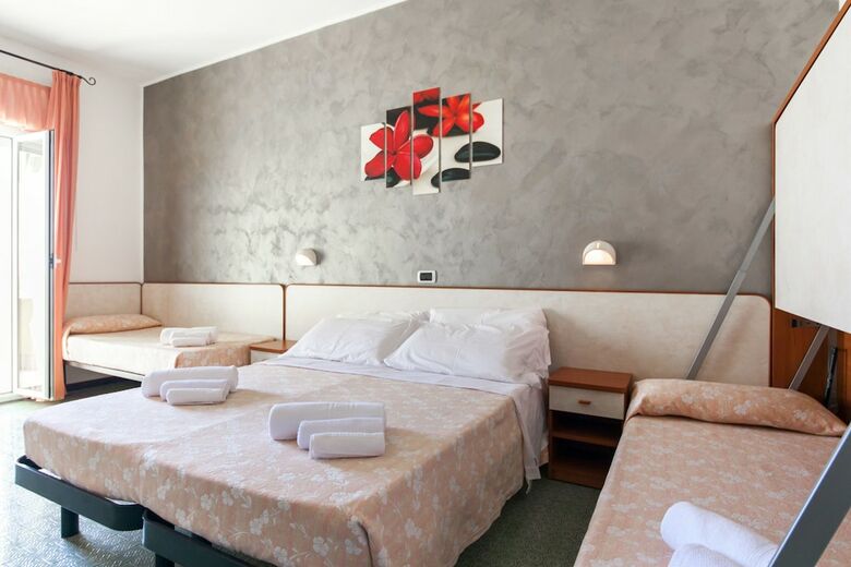 Hotel Sandra