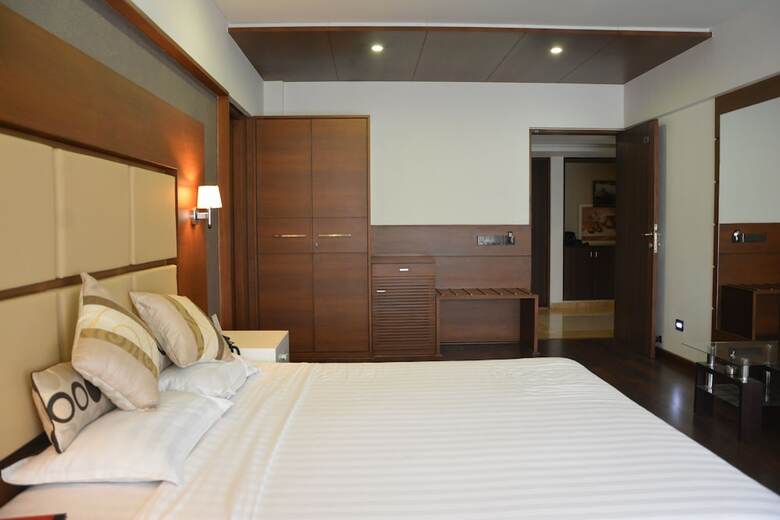 Hotel Platinum Residency