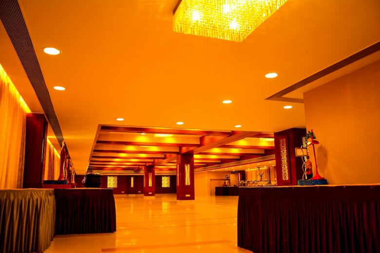 Hotel Platinum Residency